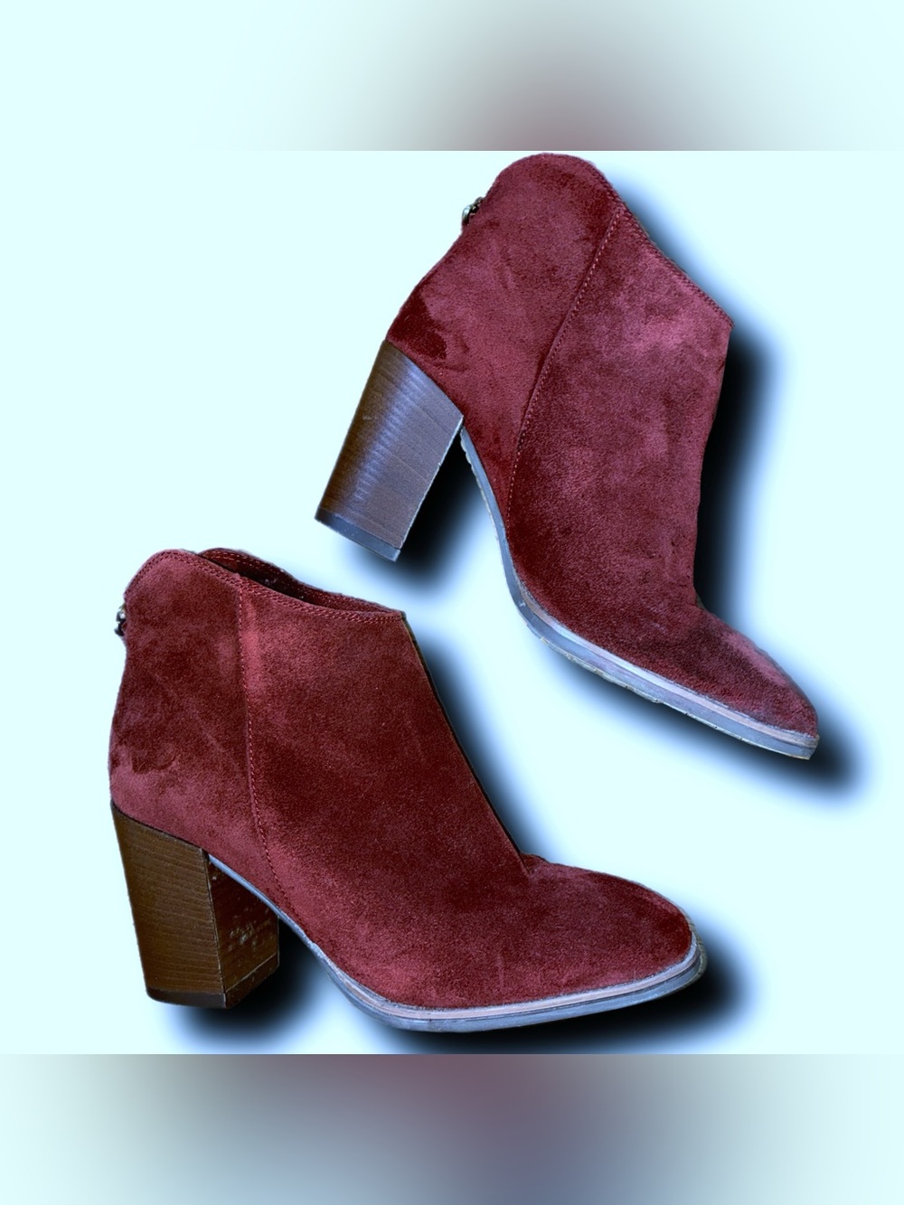 Clarks Lora Lana Burgundy Suede Ankle Bootie Fall Jewel Tone